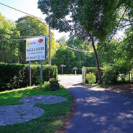 La Demi-Lune Bed & Breakfast Bailleval Luaran gambar